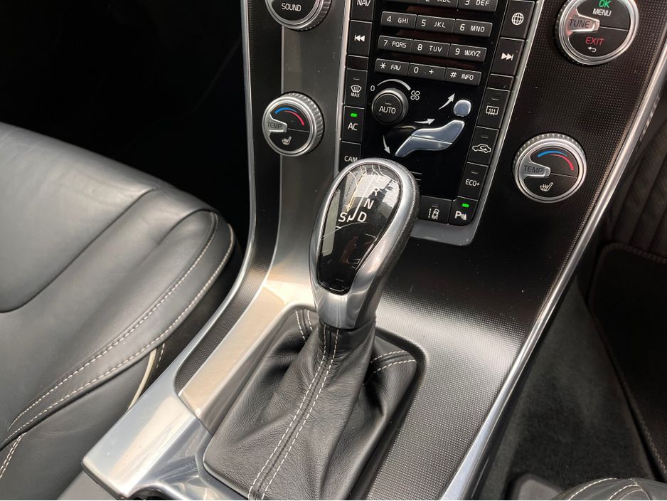 2016 Volvo V60