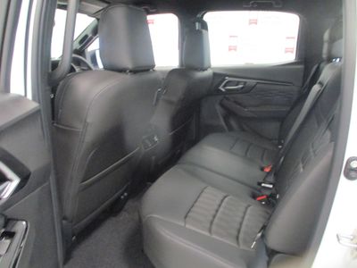 2025 Isuzu D-MAX