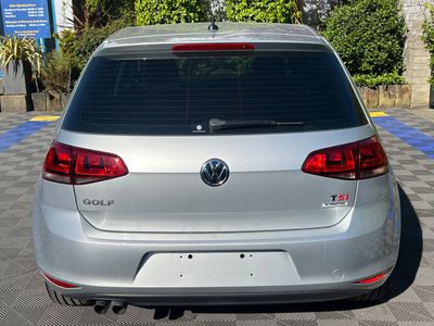 2016 Volkswagen Golf