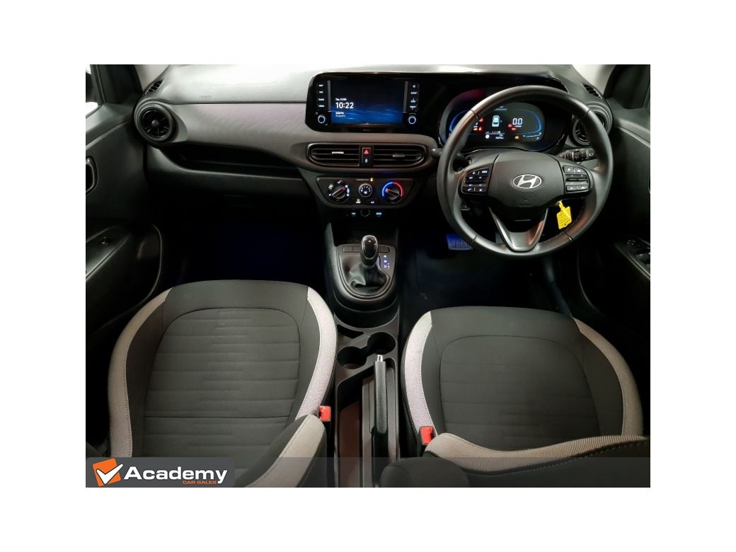 2025 Hyundai i10