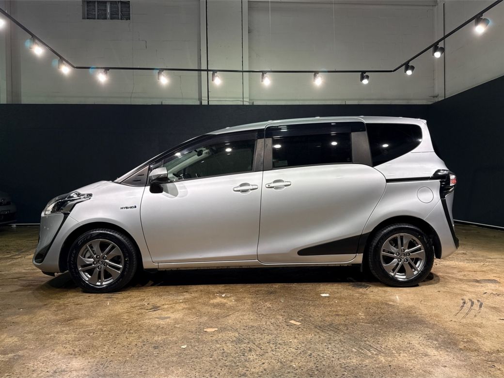 2020 Toyota Sienta