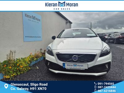 2016 Volvo V40