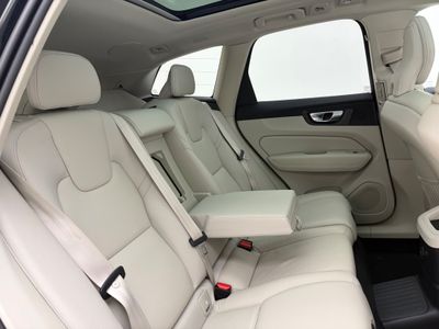2022 Volvo XC60
