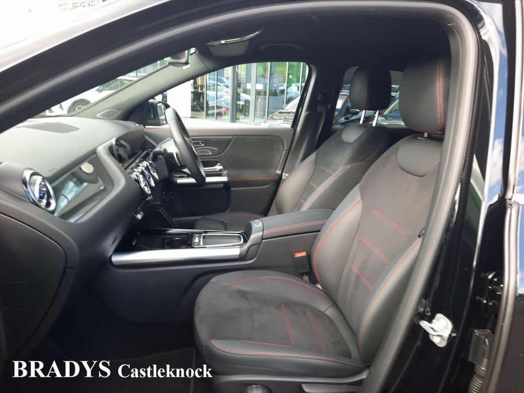 2025 Mercedes-Benz GLA Class