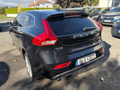 2015 Volvo V40