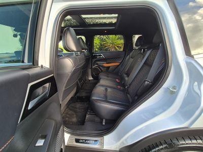 2023 Mitsubishi Outlander