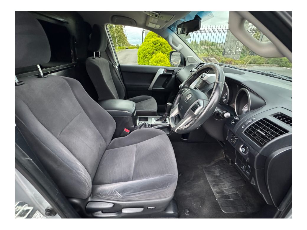 2016 Toyota Landcruiser