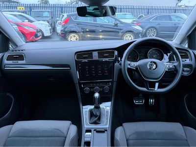 2017 Volkswagen Golf