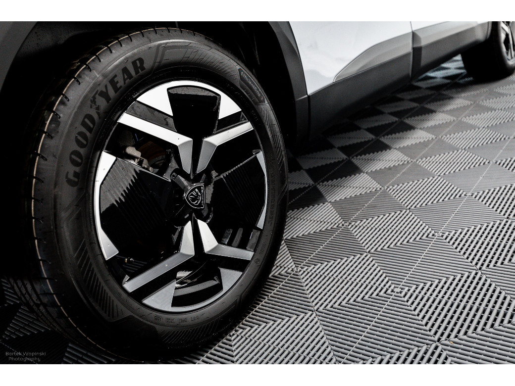 2025 Peugeot 2008