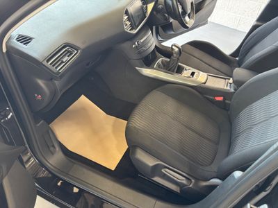 2015 Peugeot 308