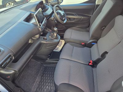2020 Peugeot Partner