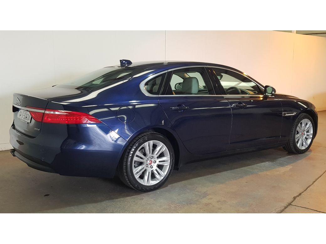 2017 Jaguar XF