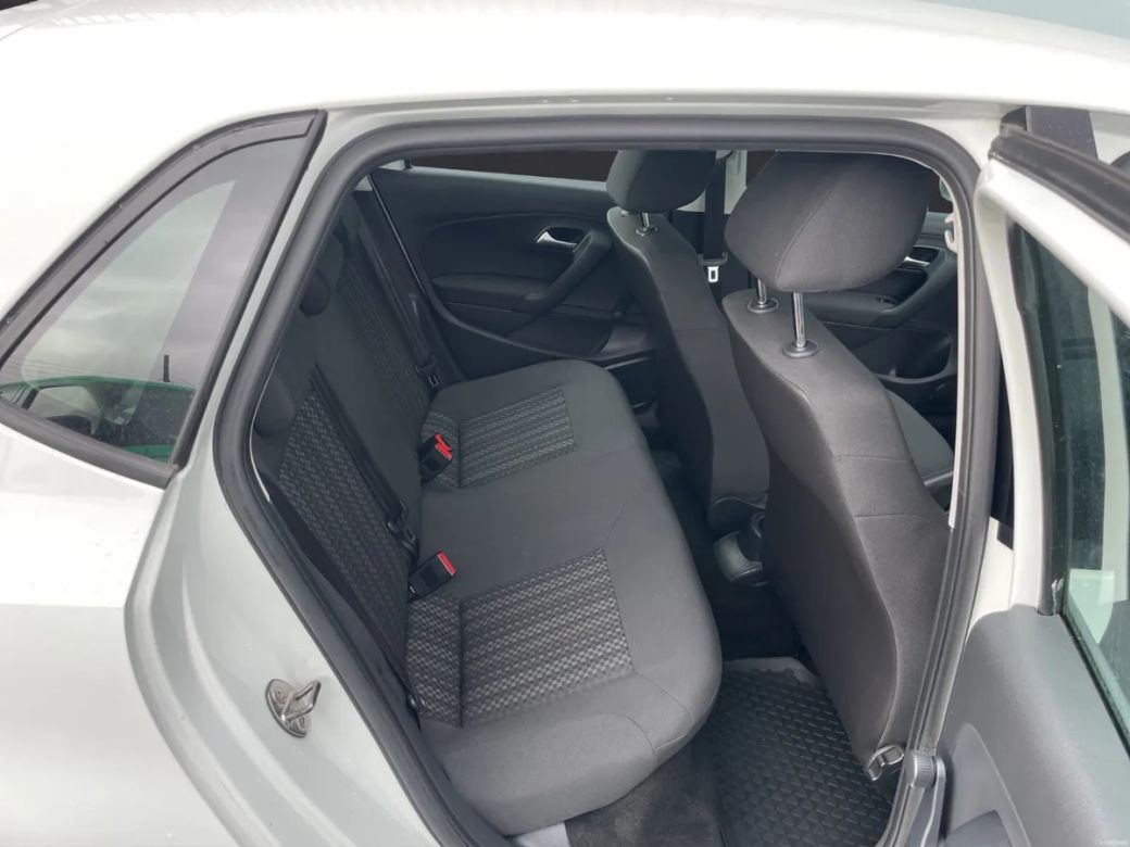 2017 Volkswagen Polo