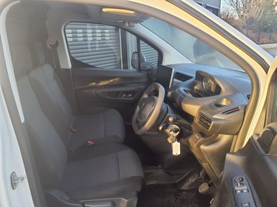 2022 Peugeot Partner