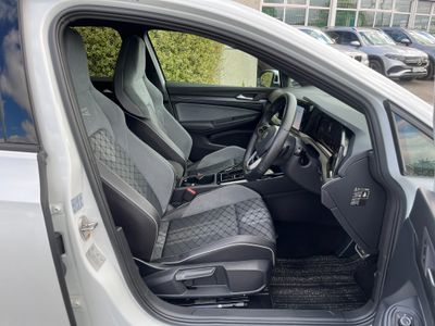 2022 Volkswagen Golf