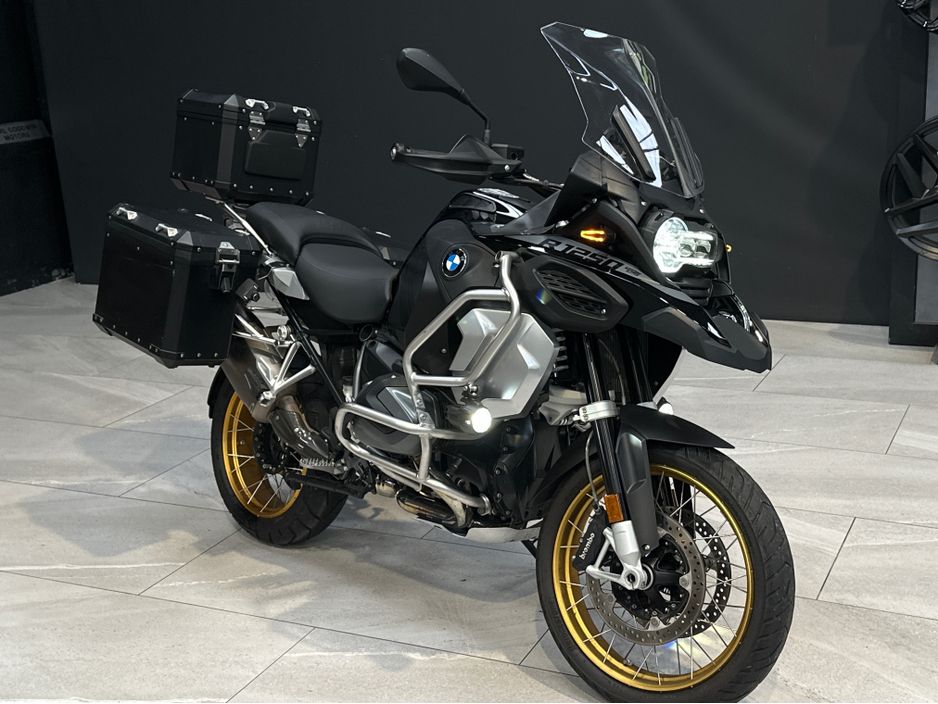2022 BMW R1250