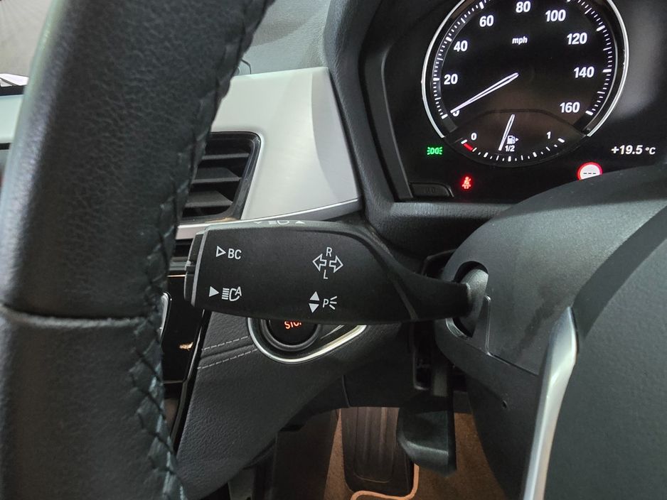 2022 BMW X1