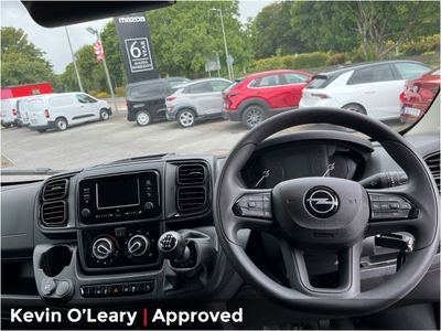 2025 Opel Movano