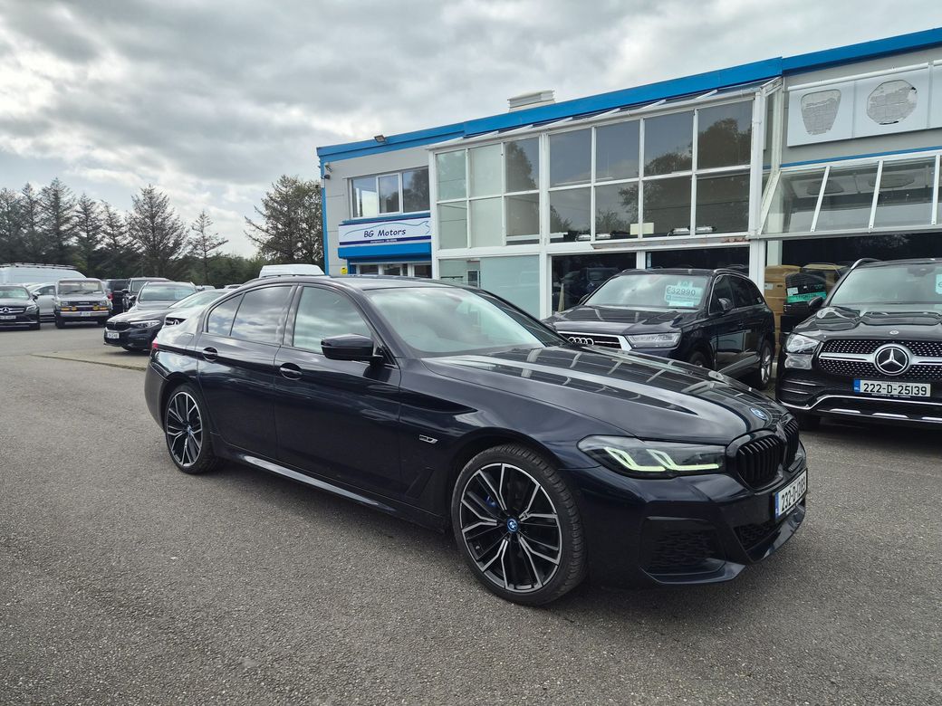 2023 BMW 530
