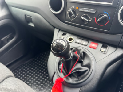 2017 Peugeot Partner