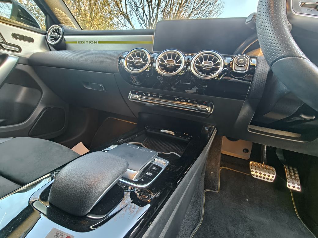 2018 Mercedes-Benz A 180