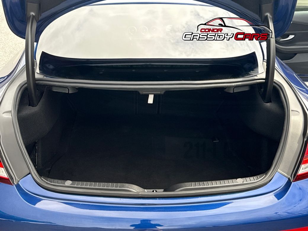 2021 Mercedes-Benz C 220