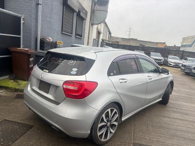 2014 Mercedes-Benz A 180