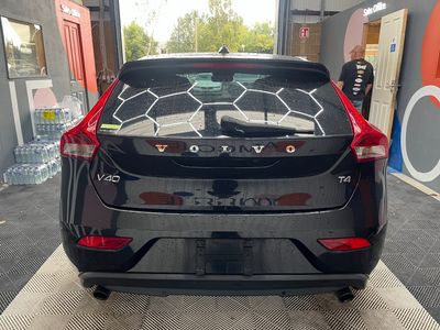 2015 Volvo V40