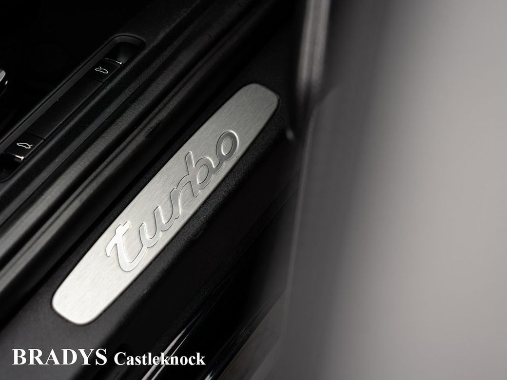 2015 Porsche 911