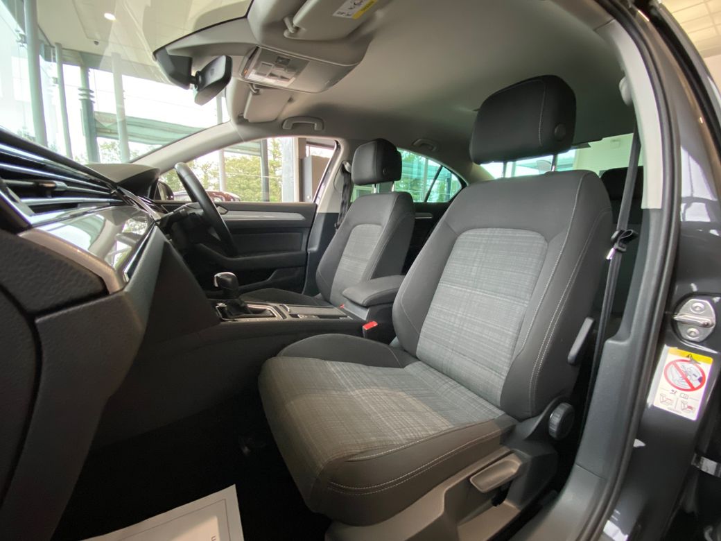 2021 Volkswagen Passat