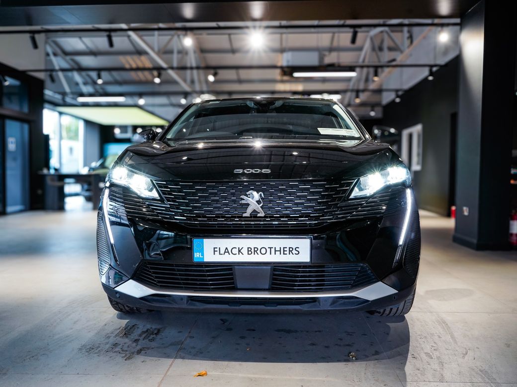 2022 Peugeot 5008
