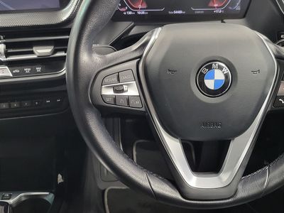 2022 BMW 1 Series