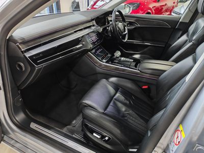 2021 Audi A8