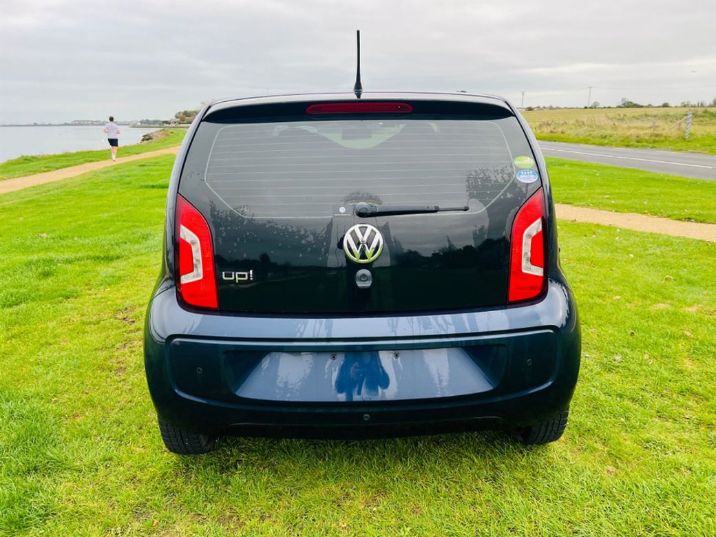 2014 Volkswagen up!