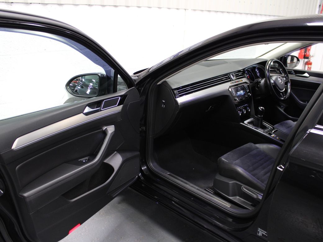 2016 Volkswagen Passat
