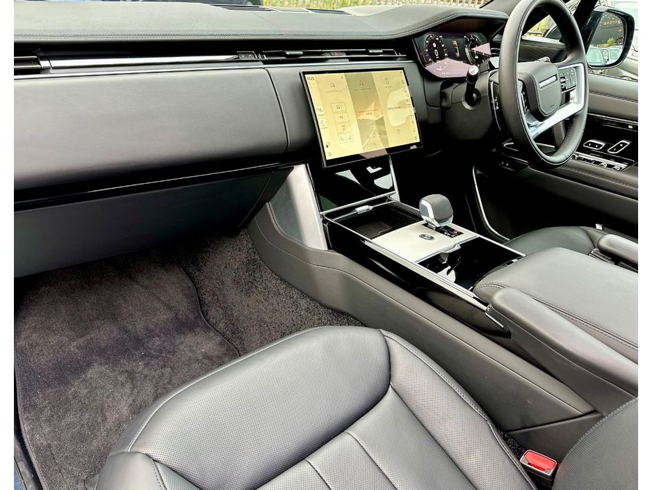 2026 Land Rover Range Rover