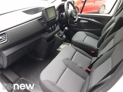 2025 Renault Trafic