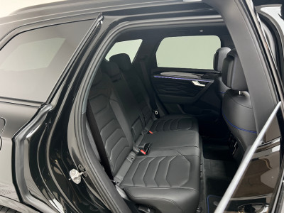 2025 Volkswagen Touareg