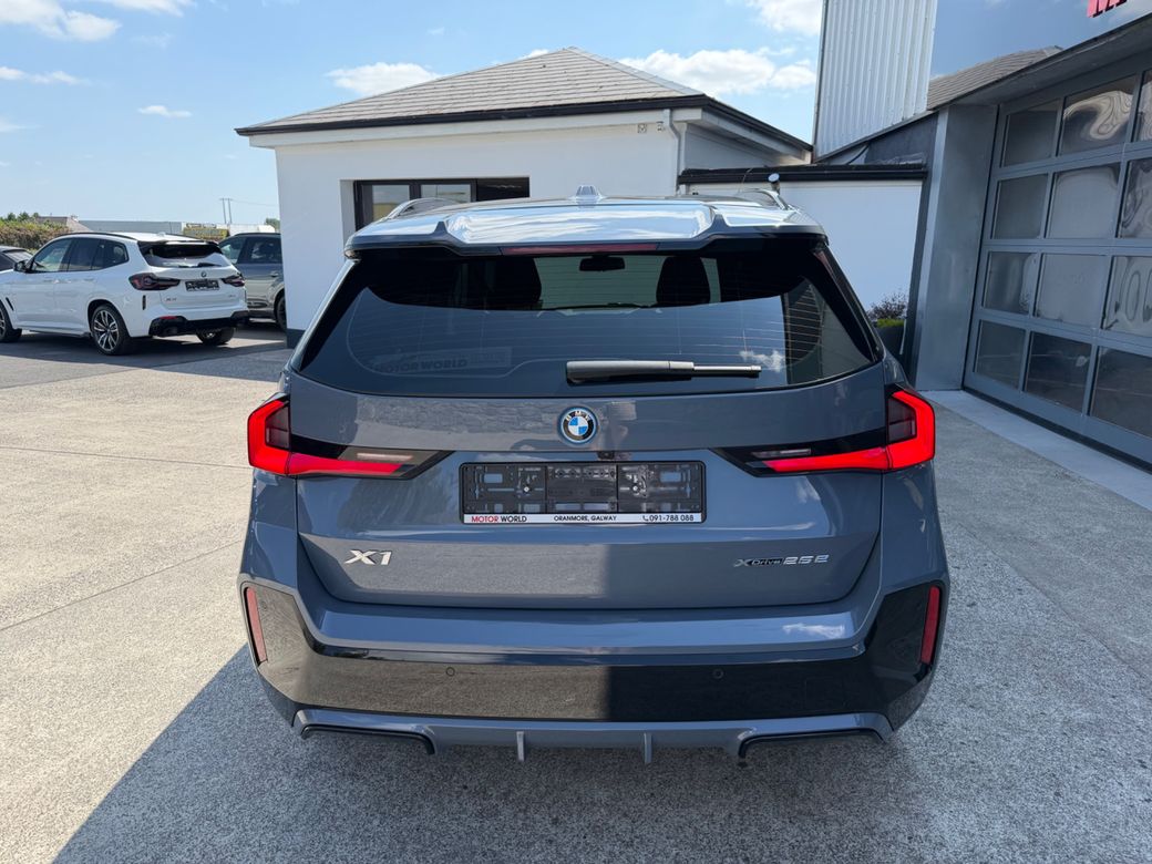 2024 BMW X1