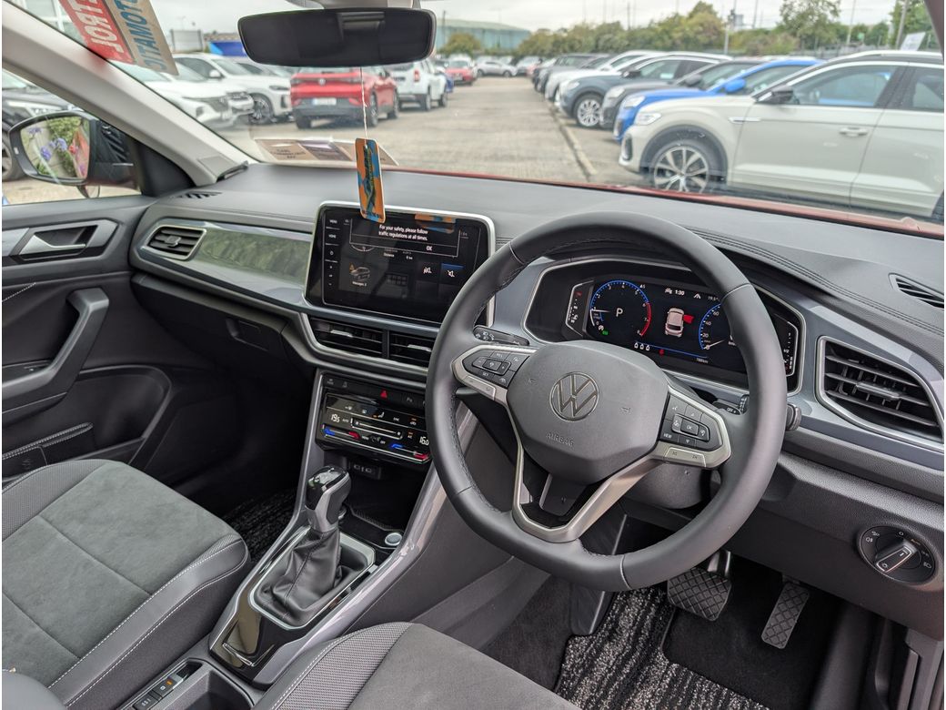 2024 Volkswagen T-Roc