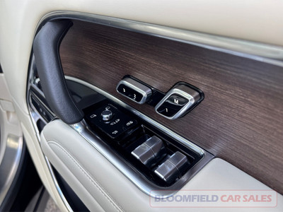 2025 Land Rover Range Rover