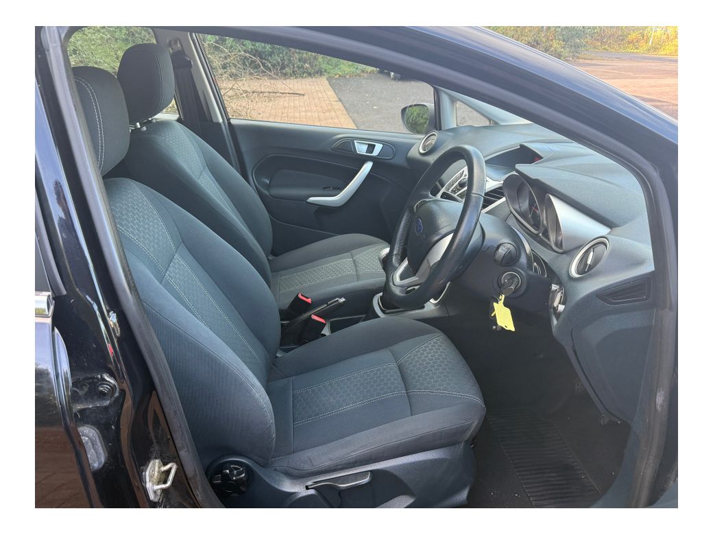 2011 Ford Fiesta