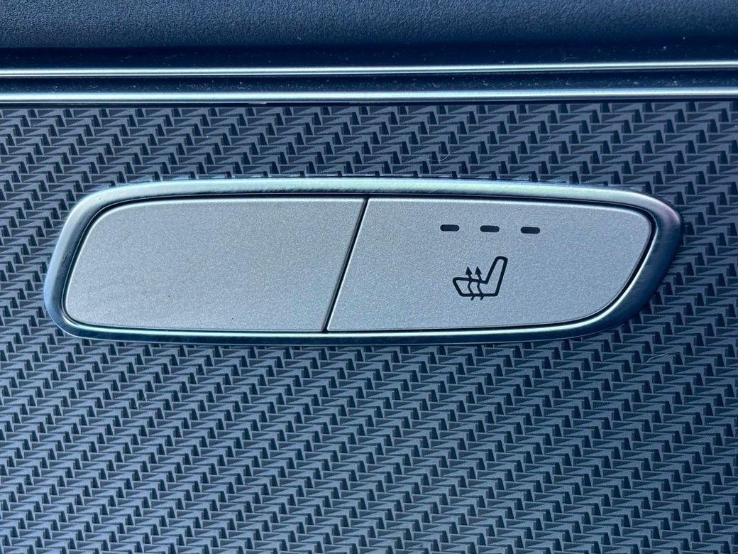 2022 Mercedes-Benz EQC