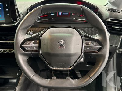 2022 Peugeot 208