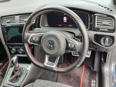 2017 Volkswagen Golf