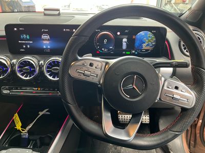 2023 Mercedes-Benz EQB