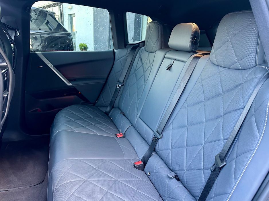 2025 BMW iX