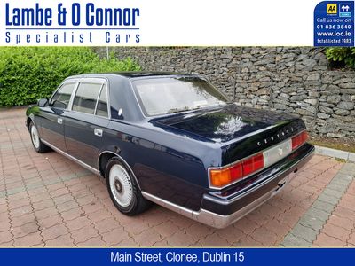 2000 Toyota Century
