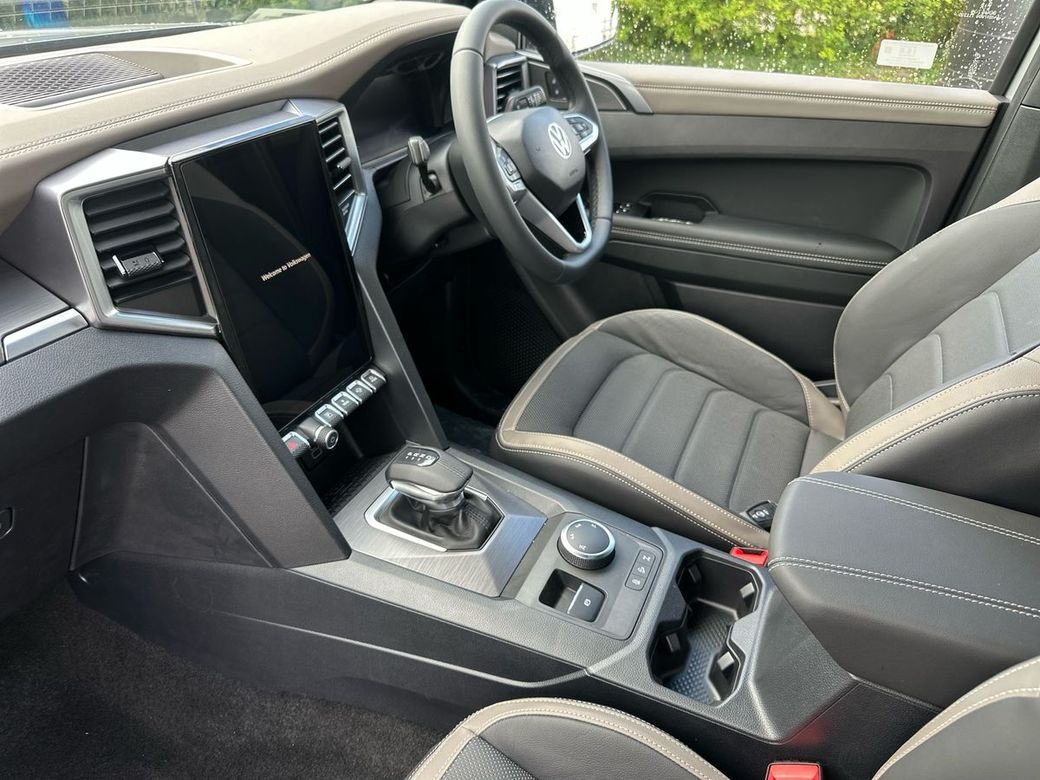 2025 Volkswagen Amarok