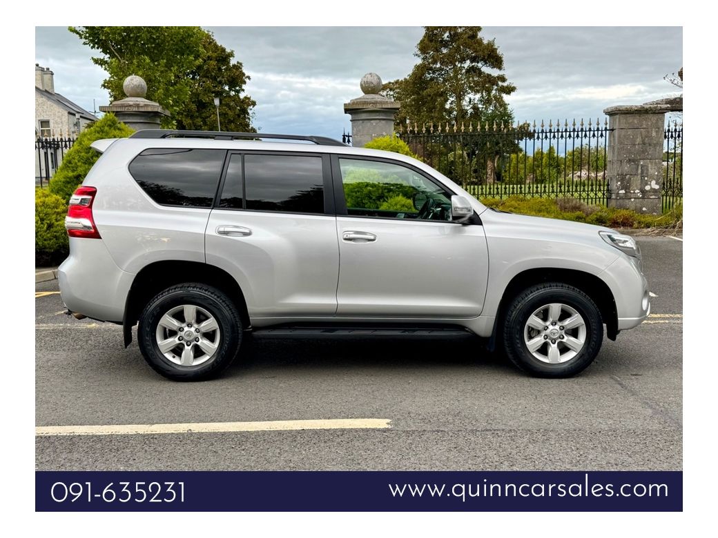 2016 Toyota Landcruiser